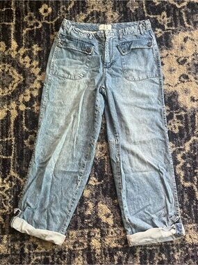 Light Wash Free People Women’s Jeans - Casual Relaxed Fit